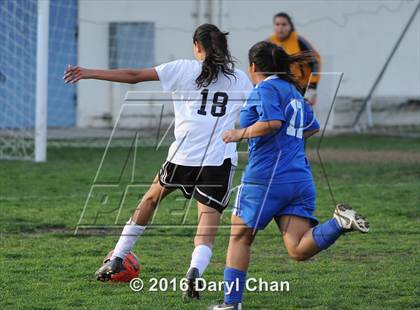 Thumbnail 2 in El Monte @ Arroyo photogallery.