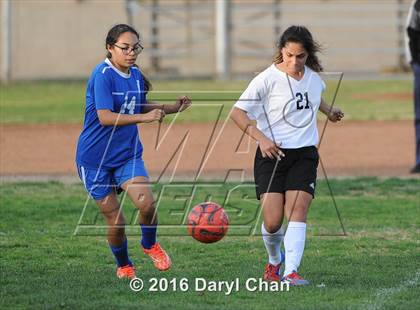 Thumbnail 3 in El Monte @ Arroyo photogallery.