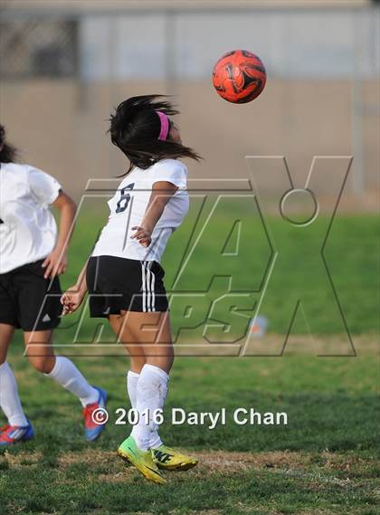 Thumbnail 2 in El Monte @ Arroyo photogallery.