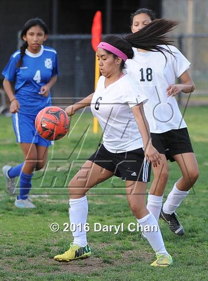 Thumbnail 3 in El Monte @ Arroyo photogallery.