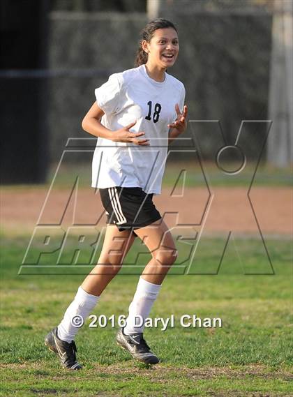 Thumbnail 2 in El Monte @ Arroyo photogallery.