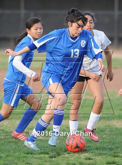 Thumbnail 3 in El Monte @ Arroyo photogallery.