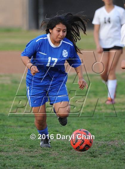 Thumbnail 1 in El Monte @ Arroyo photogallery.
