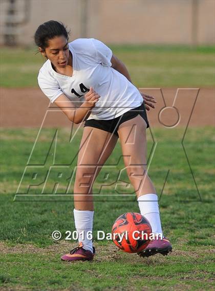 Thumbnail 1 in El Monte @ Arroyo photogallery.