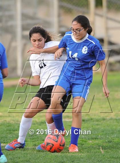 Thumbnail 3 in El Monte @ Arroyo photogallery.