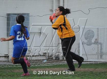 Thumbnail 3 in El Monte @ Arroyo photogallery.