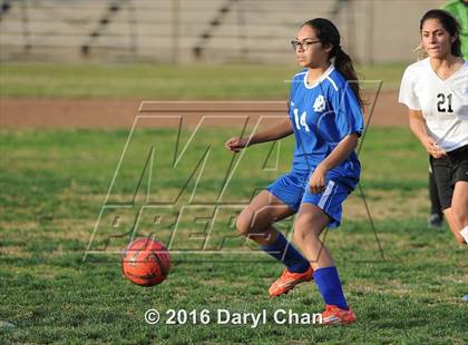 Thumbnail 2 in El Monte @ Arroyo photogallery.