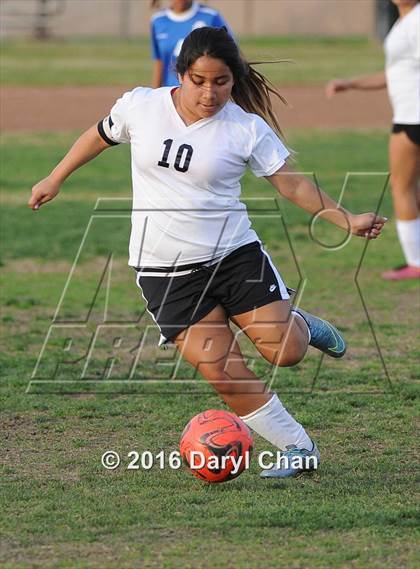 Thumbnail 2 in El Monte @ Arroyo photogallery.