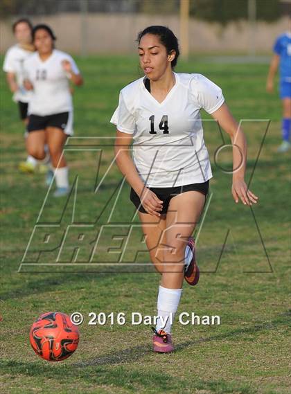 Thumbnail 2 in El Monte @ Arroyo photogallery.