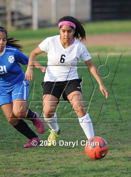Thumbnail 2 in El Monte @ Arroyo photogallery.