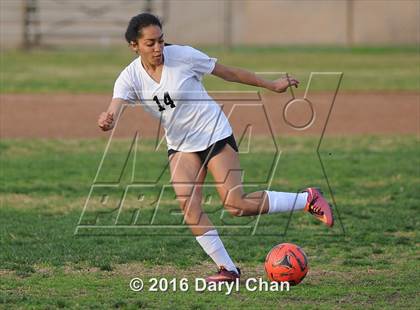 Thumbnail 3 in El Monte @ Arroyo photogallery.