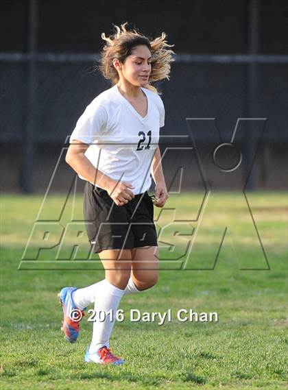 Thumbnail 1 in El Monte @ Arroyo photogallery.