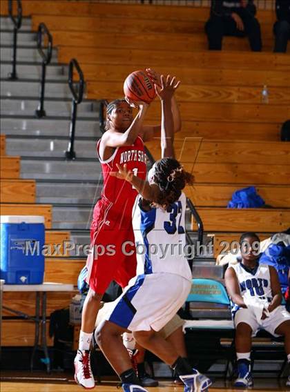 Thumbnail 2 in North Shore vs North Crowley (McDonalds Texas Invitational) photogallery.