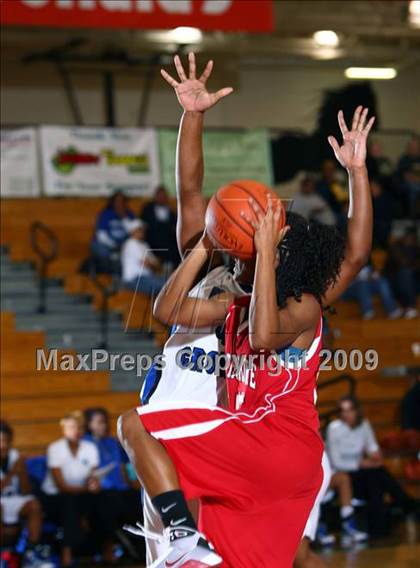 Thumbnail 1 in North Shore vs North Crowley (McDonalds Texas Invitational) photogallery.