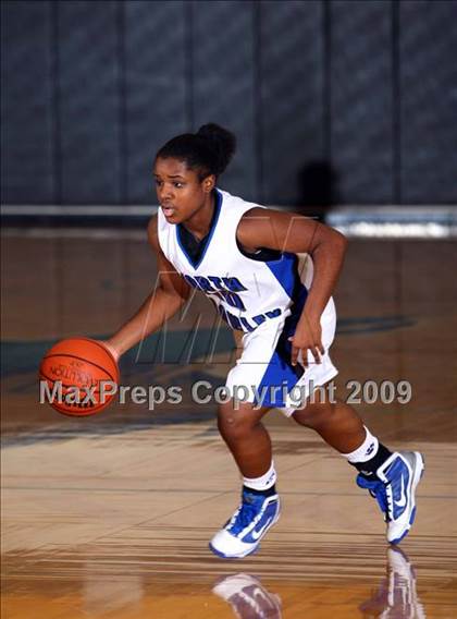 Thumbnail 1 in North Shore vs North Crowley (McDonalds Texas Invitational) photogallery.