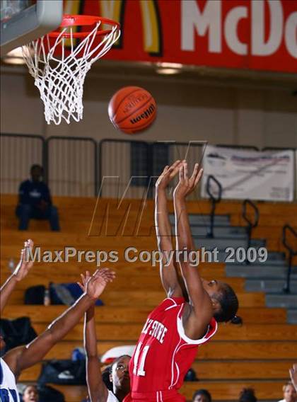 Thumbnail 3 in North Shore vs North Crowley (McDonalds Texas Invitational) photogallery.