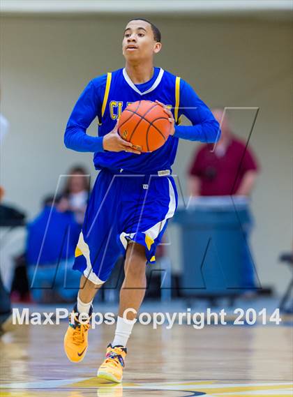 Thumbnail 2 in Flour Bluff vs. Clemens (UIL 4A Regional Semifinals) photogallery.