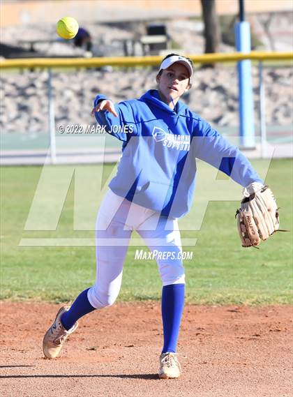 Thumbnail 3 in Phoenix Country Day vs. Fountain Hills (PCDS Desert Classic)  photogallery.