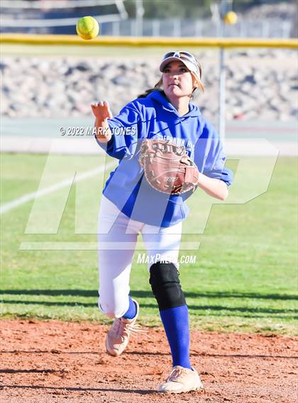 Thumbnail 3 in Phoenix Country Day vs. Fountain Hills (PCDS Desert Classic)  photogallery.