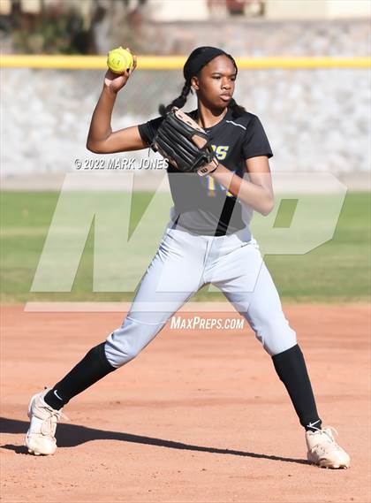 Thumbnail 1 in Phoenix Country Day vs. Fountain Hills (PCDS Desert Classic)  photogallery.