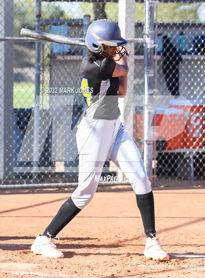 Thumbnail 1 in Phoenix Country Day vs. Fountain Hills (PCDS Desert Classic)  photogallery.