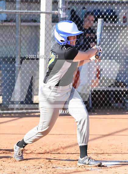 Thumbnail 3 in Phoenix Country Day vs. Fountain Hills (PCDS Desert Classic)  photogallery.