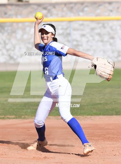 Thumbnail 3 in Phoenix Country Day vs. Fountain Hills (PCDS Desert Classic)  photogallery.