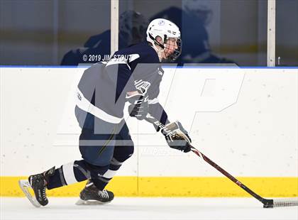 Thumbnail 1 in Deerfield @ Hotchkiss photogallery.