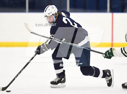 Thumbnail 1 in Deerfield @ Hotchkiss photogallery.