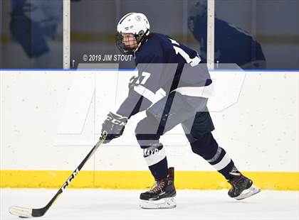 Thumbnail 3 in Deerfield @ Hotchkiss photogallery.