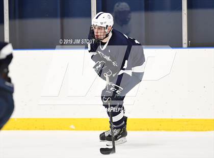 Thumbnail 2 in Deerfield @ Hotchkiss photogallery.
