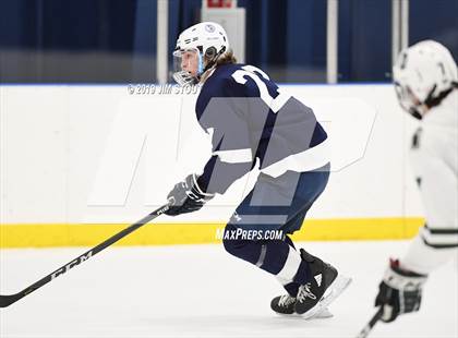 Thumbnail 1 in Deerfield @ Hotchkiss photogallery.