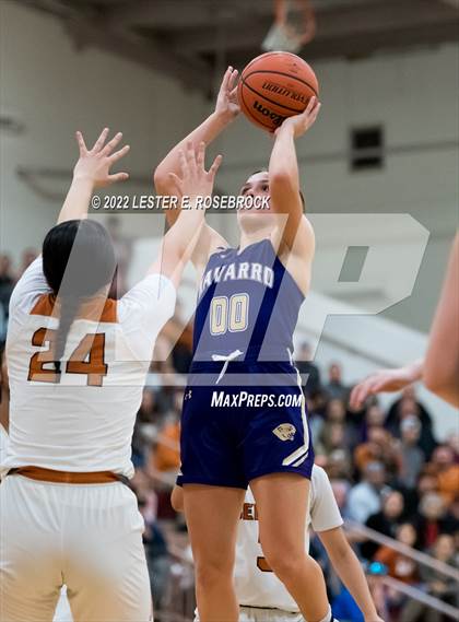 Thumbnail 3 in Jones vs. Navarro (UIL 4A Area Playoffs) photogallery.