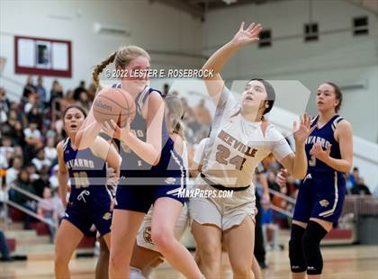 Thumbnail 1 in Jones vs. Navarro (UIL 4A Area Playoffs) photogallery.