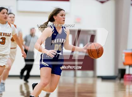 Thumbnail 2 in Jones vs. Navarro (UIL 4A Area Playoffs) photogallery.