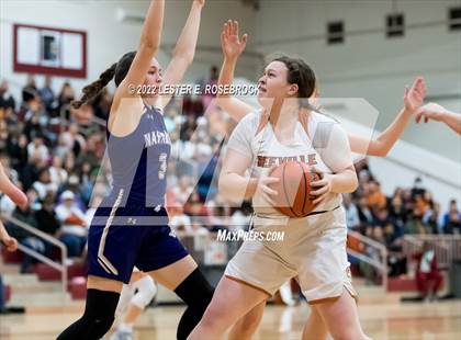 Thumbnail 1 in Jones vs. Navarro (UIL 4A Area Playoffs) photogallery.