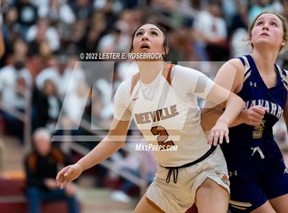 Thumbnail 2 in Jones vs. Navarro (UIL 4A Area Playoffs) photogallery.