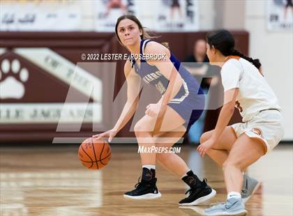 Thumbnail 1 in Jones vs. Navarro (UIL 4A Area Playoffs) photogallery.