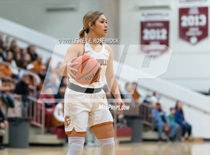 Thumbnail 3 in Jones vs. Navarro (UIL 4A Area Playoffs) photogallery.