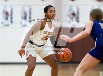 Thumbnail 2 in Jones vs. Navarro (UIL 4A Area Playoffs) photogallery.