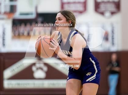 Thumbnail 3 in Jones vs. Navarro (UIL 4A Area Playoffs) photogallery.