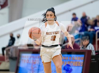 Thumbnail 2 in Jones vs. Navarro (UIL 4A Area Playoffs) photogallery.