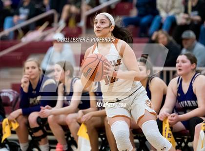 Thumbnail 2 in Jones vs. Navarro (UIL 4A Area Playoffs) photogallery.