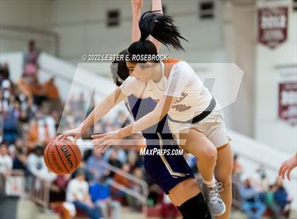 Thumbnail 3 in Jones vs. Navarro (UIL 4A Area Playoffs) photogallery.