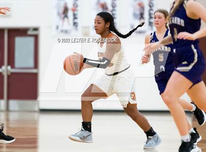 Thumbnail 1 in Jones vs. Navarro (UIL 4A Area Playoffs) photogallery.