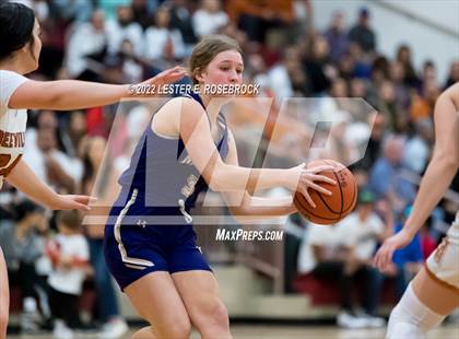 Thumbnail 3 in Jones vs. Navarro (UIL 4A Area Playoffs) photogallery.