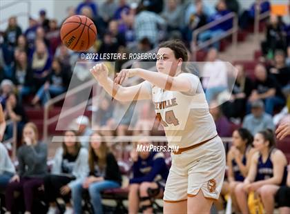 Thumbnail 2 in Jones vs. Navarro (UIL 4A Area Playoffs) photogallery.