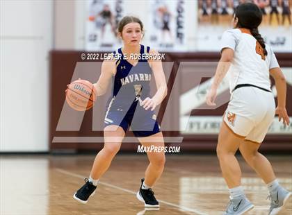 Thumbnail 2 in Jones vs. Navarro (UIL 4A Area Playoffs) photogallery.
