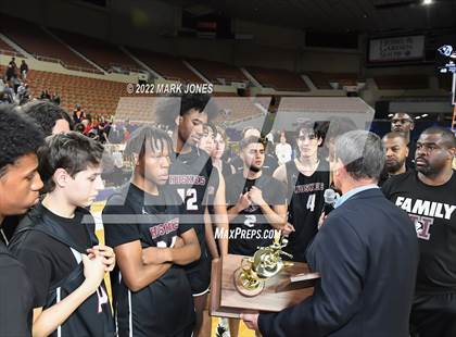 Thumbnail 1 in Hamilton vs. Perry (AIA 6A Final - Awards) photogallery.
