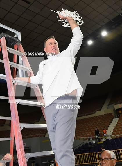 Thumbnail 1 in Hamilton vs. Perry (AIA 6A Final - Awards) photogallery.